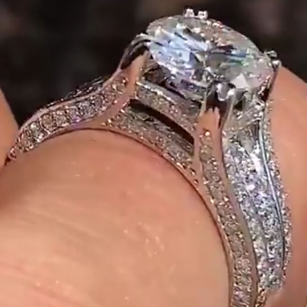 Custom Solid 14K White Gold Wo - Moissanite Engagement Ring 1 Carat 评论和价格