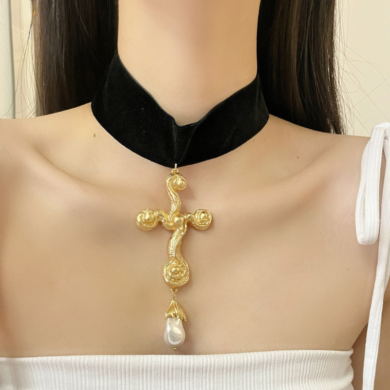 Vintage Exaggerated Baroque Pe - Pearl Choker Necklace Vintage 评论和价格