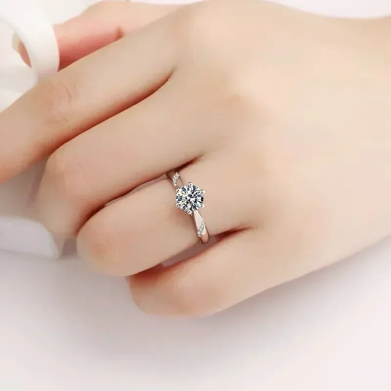 Eldorado Gold  100% Original C - Moissanite Engagement Ring 1 Carat 评论和价格