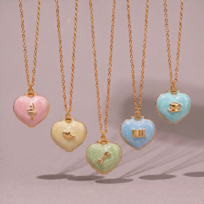 Vintage Heart Shape Photo Lock - Heart Locket Necklace Photo 评论和价格