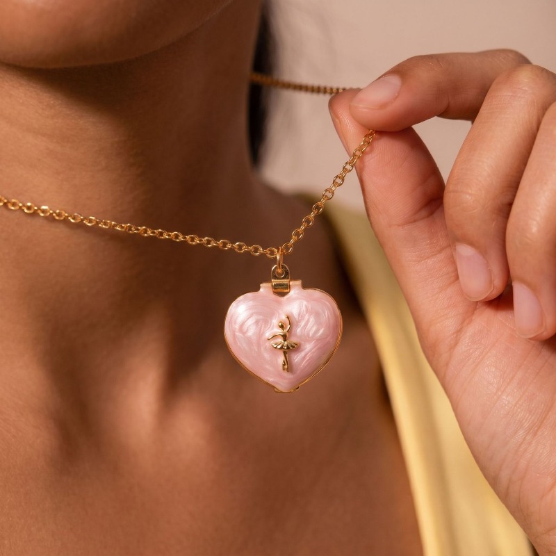 Vintage Heart Shape Photo Lock - Heart Locket Necklace Photo 评论和价格